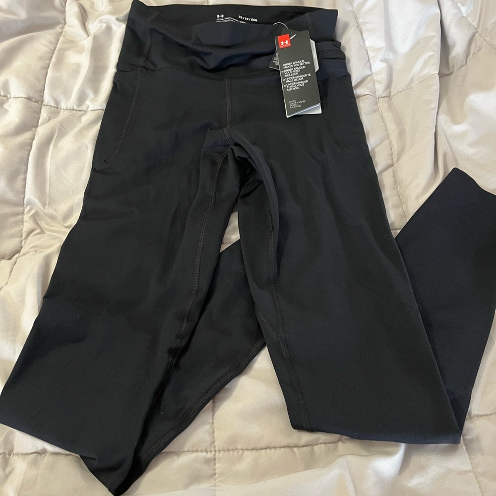 Womens XS high rise Under Armor Leggings. NWT!